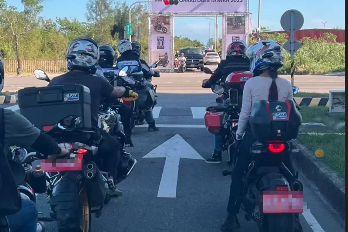 銘峰重機託運道路救援-桃園重機託運-桃園重機道路救援-全台重機託運_projects_台東BMW大會師_01