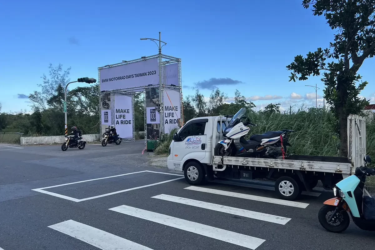 銘峰重機託運道路救援-桃園重機託運-桃園重機道路救援-全台重機託運_projects_台東BMW大會師_03
